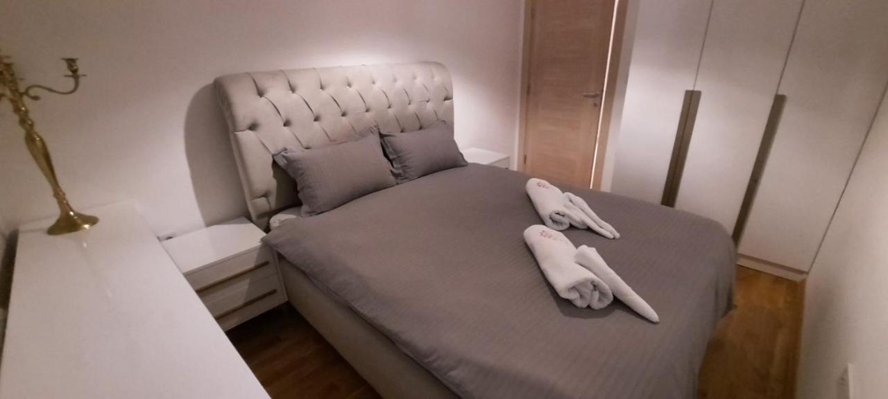 Luxury Apartment Iva II สโกเปีย ภายนอก รูปภาพ