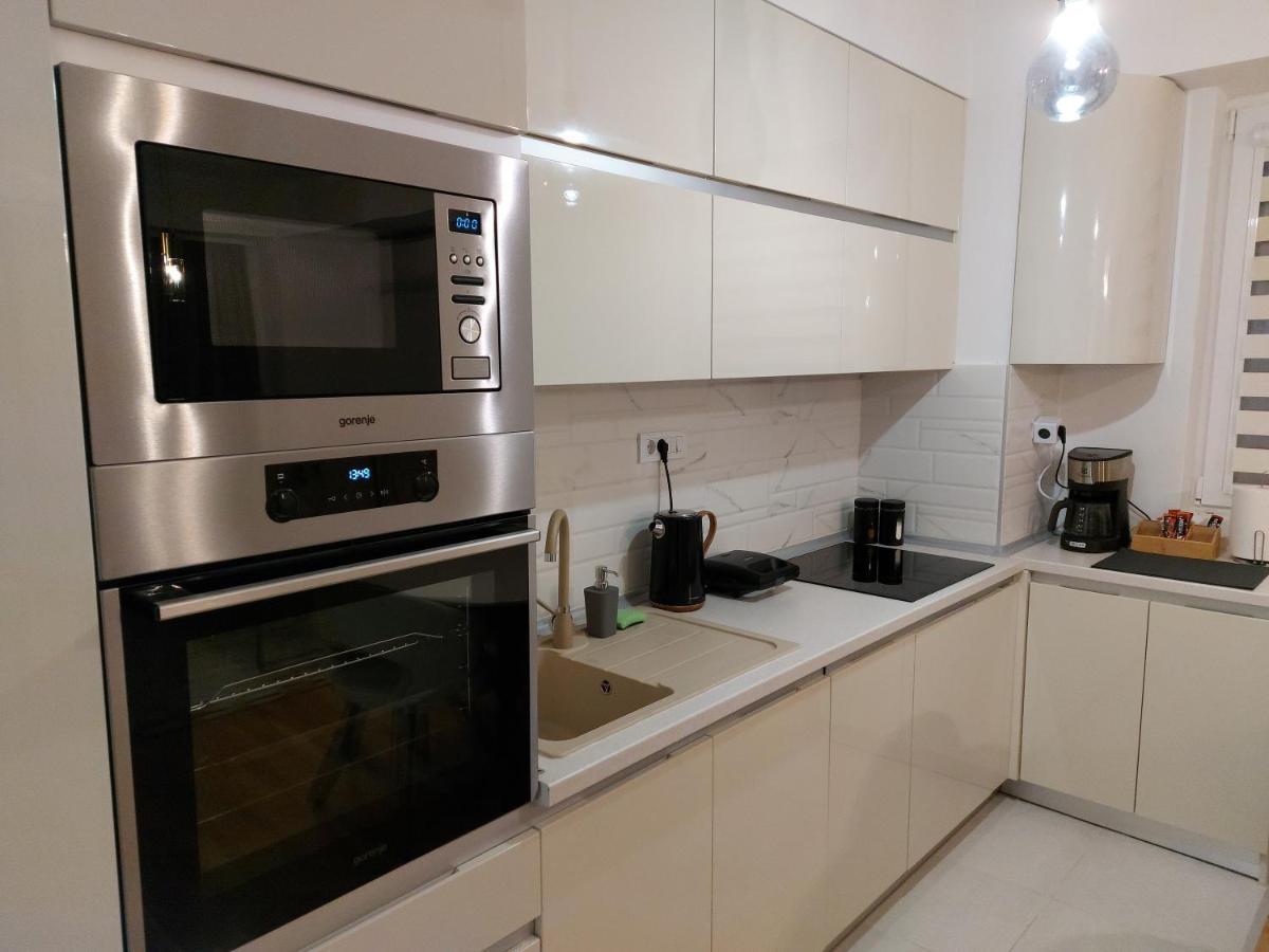 Luxury Apartment Iva II สโกเปีย ภายนอก รูปภาพ