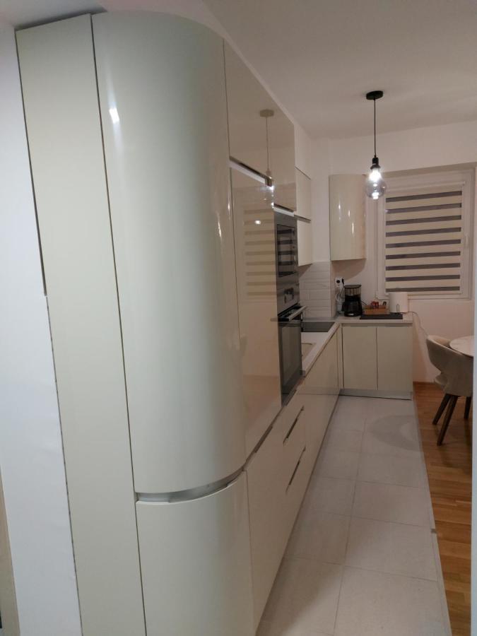 Luxury Apartment Iva II สโกเปีย ภายนอก รูปภาพ